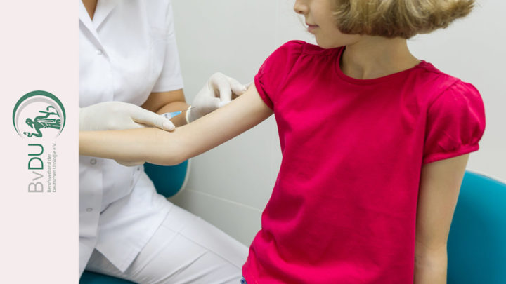 Mädchen wird gegen HPV geimpft